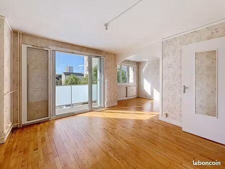 appartement 3 pièces 45 m²