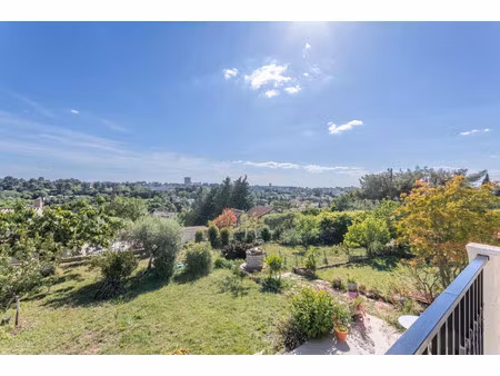 maison de luxe à vendre dans le quartier la pounche-les aubagnens