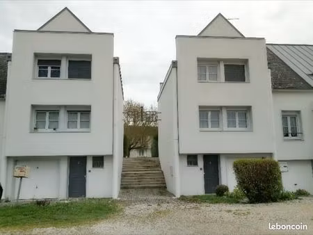 maison 3 pièces 76 m²