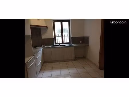 a louer agréable maison de village