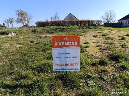 terrain 1219 m² onjon
