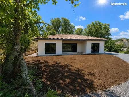 maison neuve balazuc hors d'eau / hors d'air