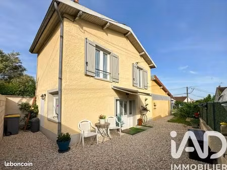 maison 2 pièces 62 m²