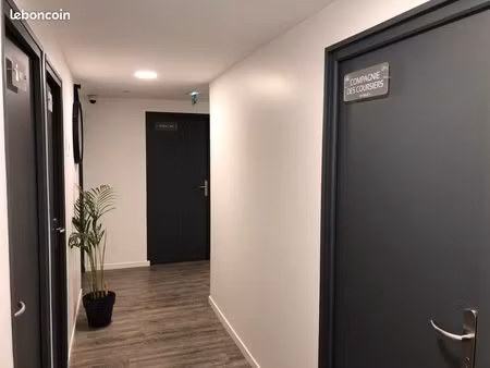 location de bureaux dans un centre d’affaires moderne