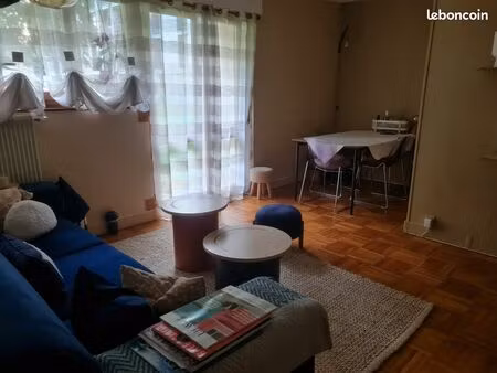 appartement lumineux en rez-de-jardin sans vis-à-vis