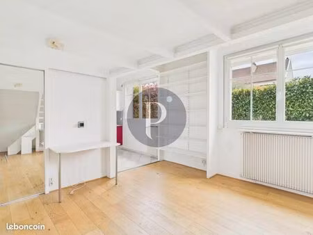 studio 1 pièce 29 m²