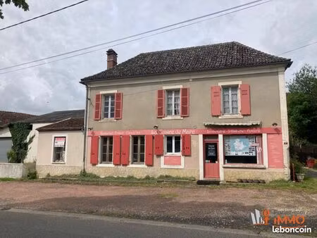 maison 8 pièces 163 m²