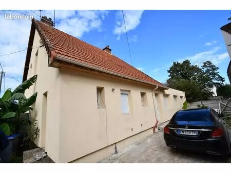 pavillon 6 pièces 149 m²