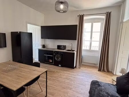 locatio magnifique grand t3 refait à neuf récemment hyper centre corte 13 cours paoli  fib