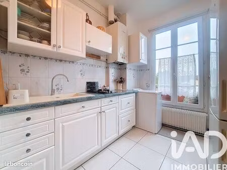 appartement 3 pièces 56 m²