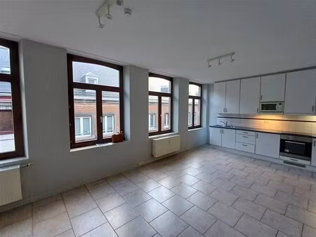 appartement à louer à rue des brasseurs 34 namur (vbe30225)