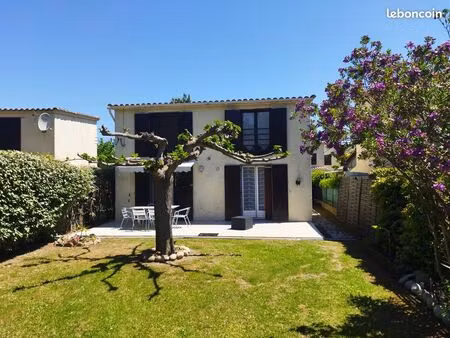 villa 120 m2 proche de la plage