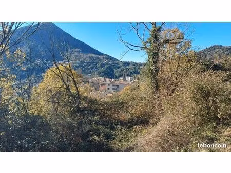 terrain 2 350 m² vico