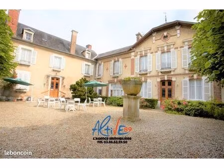 propriété 17 pièces 571 m²
