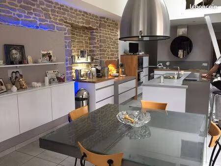 maison de ville à louer