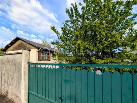 maison 4 pièces 85 m²