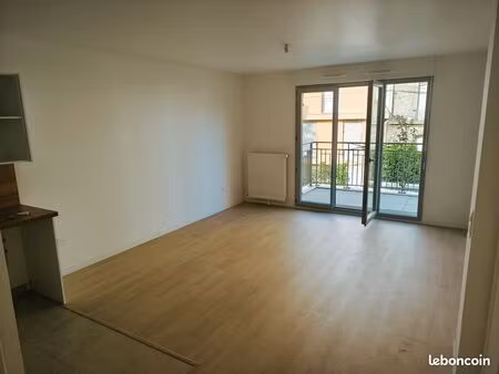 appartement 2 pieces 42 50m² - bezons