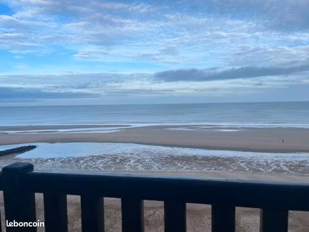 studio sur la mer