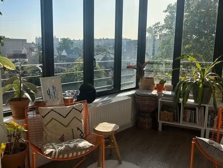 appartement deux pièces avec balcon
