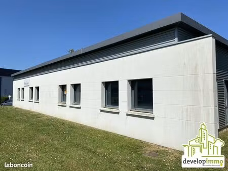 bureaux 65 m²