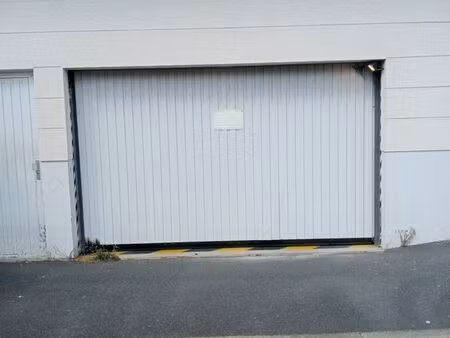 box / garage ferme sous sol 14m2 ifs