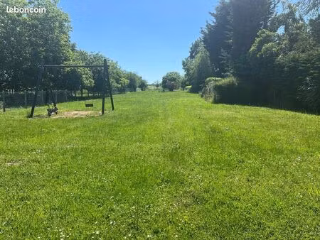 terrain 3482 m² forges les bains