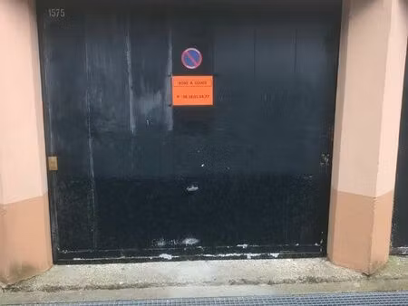 location box  garage  domaine de château gailard à maisons-alfort