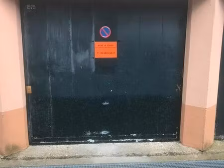 location box  garage  domaine de château gailard à maisons-alfort
