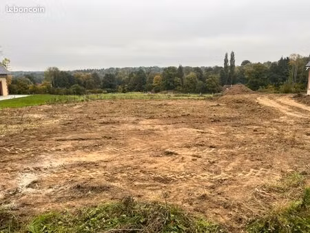 terrain 1 087 m² clarbec
