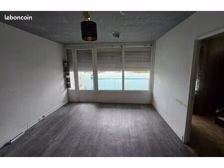 location studio à créteil
