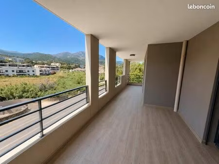 appartement 3 pièces 72 m²