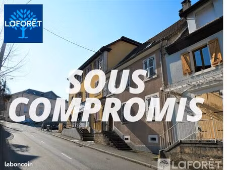 immeuble 450 m² beaucourt