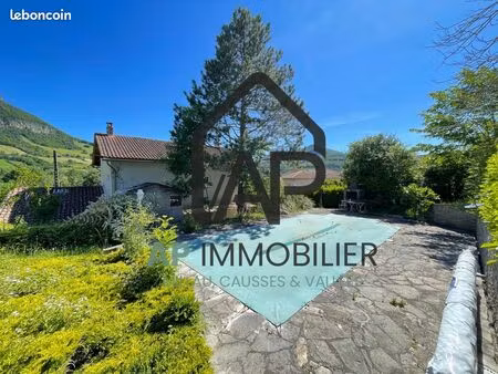 a 10 min de millau - maison individuelle f5 avec piscine - 105 m²