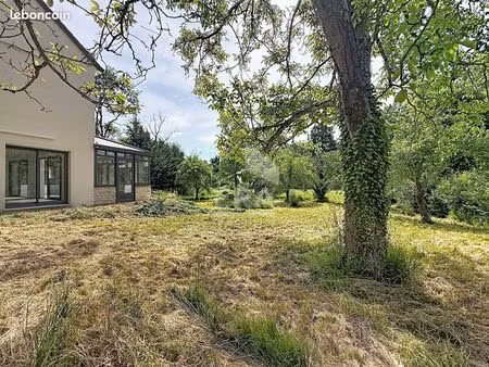 maison 6 pièces 140 m²