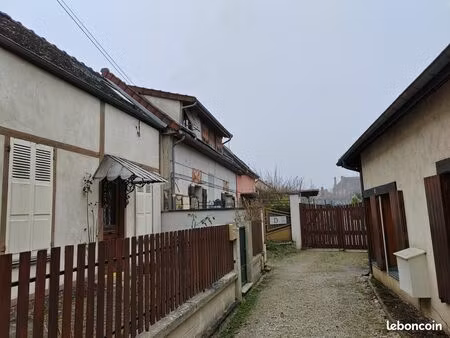 maison de ville 103 m² avec jardin – proche centre-ville