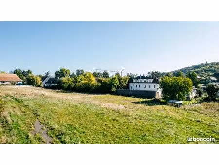 terrain 355 m²