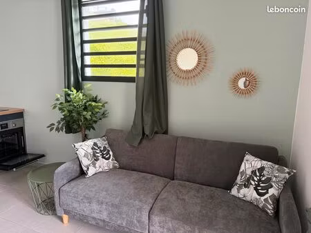 studio avec balcon