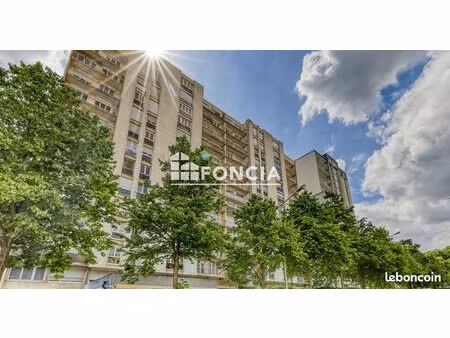 rosny-sous-bois studio lumineux proche rer e