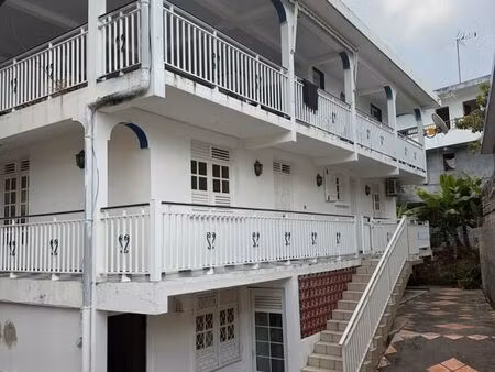 appartement f2 meublé de 50 m² à schoelcher
