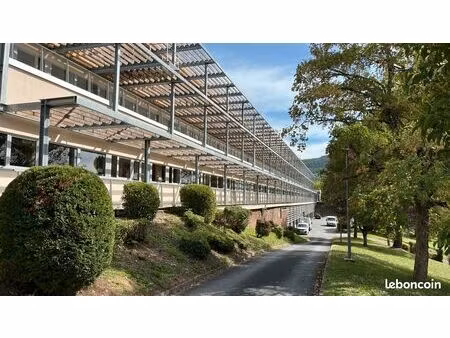 bureaux - ateliers - stockages – hôtel d’entreprises saint-affrique 12 à 250m2