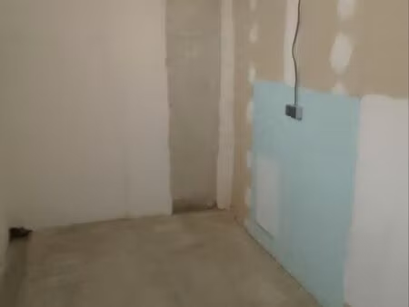 location box fermé 30m2
