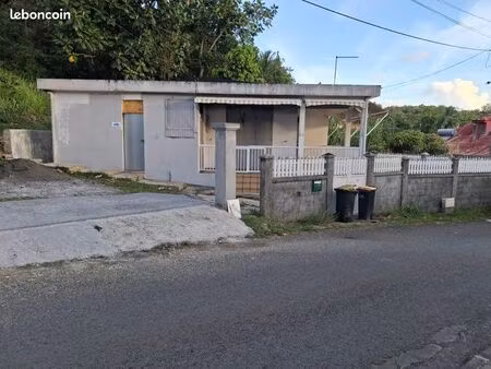 location t3 abymes non meublé