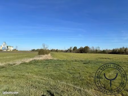 terrain 29992 m² mesgrigny