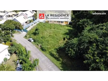 terrain 754 m² trois ilets