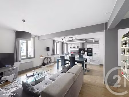 appartement 4 pièces 90 m²