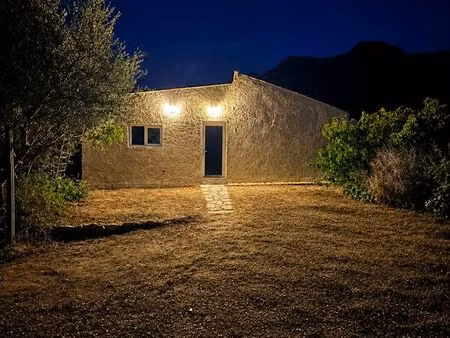 rare – maison avec jardin à louer à l'année – lozari (belgodère)