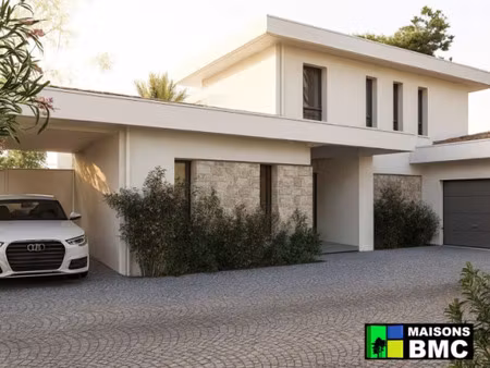 villa de luxe à vendre dans le quartier la glacière-mondésir