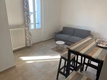 studio meuble