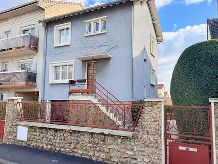 maison 4 pièces 74 m²
