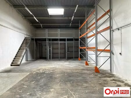 local d'activité 279 m²